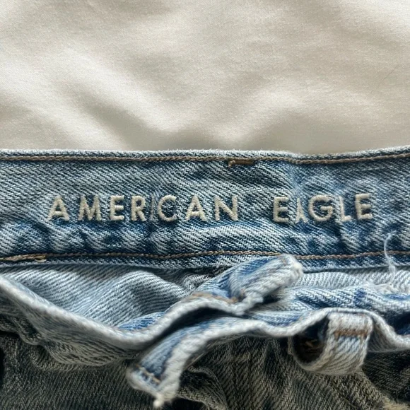 American Eagle Outfitters Light Blue Distressed Jean Shorts - Picture 3 of 6